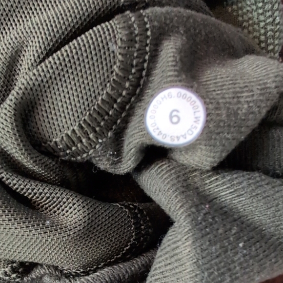 Lululemon Ready to Rulu Jogger - Picture 11 of 11